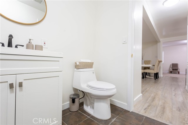 3720 S St Andrews Place, Los Angeles CA: https://media.crmls.org/medias/ac7d8c00-31f5-4253-b724-1eb04e47e27b.jpg