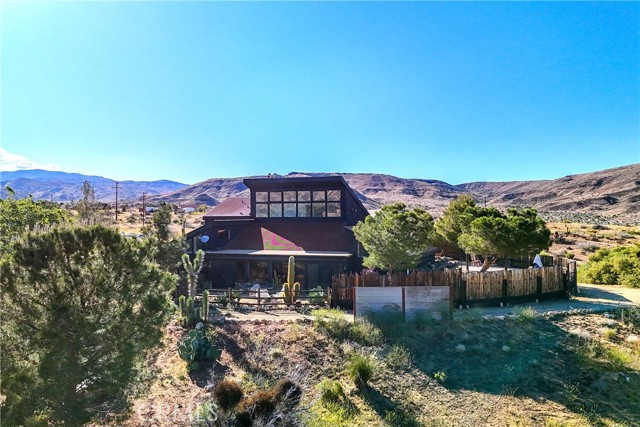 Detail Gallery Image 62 of 64 For 5145 Curtis Rd, Pioneertown,  CA 92268 - 2 Beds | 3 Baths
