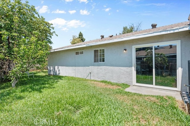 544 N Loretta Street, Rialto CA: https://media.crmls.org/medias/ac7e972e-f83f-42cc-9339-a98ebd330975.jpg