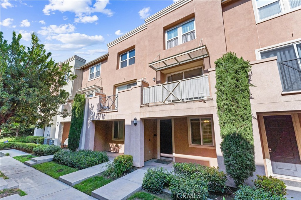 500 N Willowbrook Avenue #L6