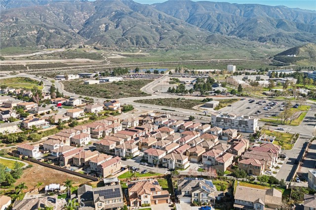 Detail Gallery Image 37 of 44 For 1951 W Provost Pl, San Bernardino,  CA 92407 - 3 Beds | 3 Baths