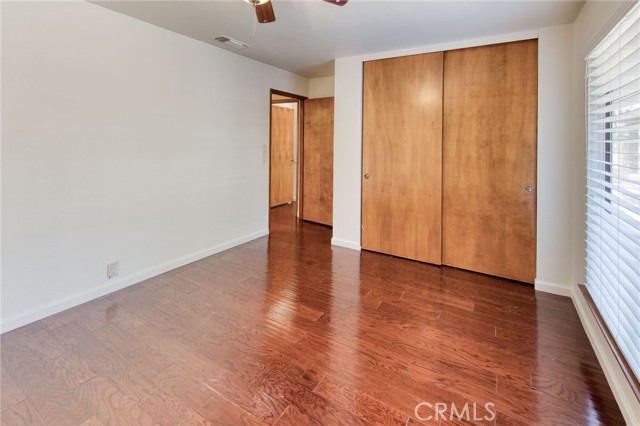 6300 N Palm Avenue, Fresno CA: https://media.crmls.org/medias/ac80ab0c-543d-4f04-9f2a-7f7e3051b488.jpg
