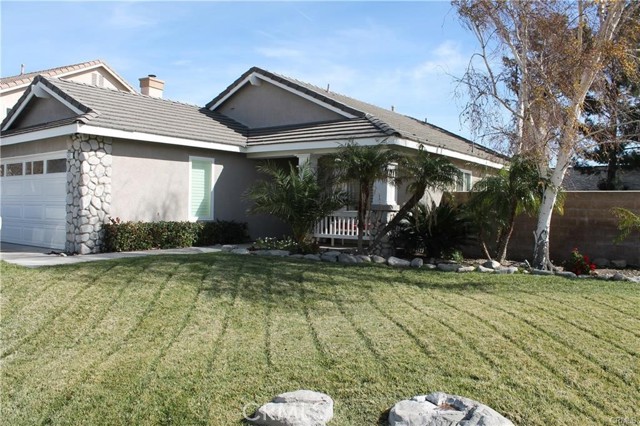 5481 Tenderfoot Dr, Fontana, CA 92336