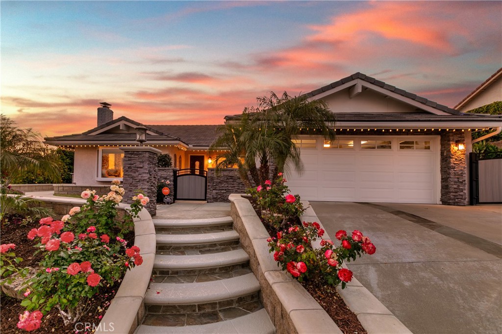 2546 N Orange Hill Lane