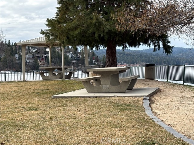 Detail Gallery Image 9 of 18 For 0 Highway 173, Lake Arrowhead,  CA 92352 - – Beds | – Baths