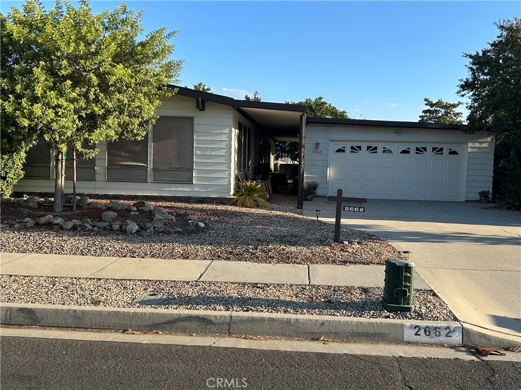 2662 Silver Oak Way