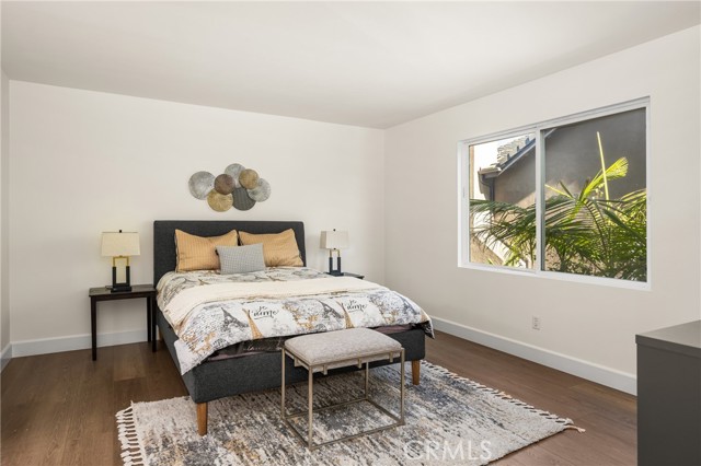 19692 Dorado Drive, Lake Forest CA: https://media.crmls.org/medias/ac8283e1-bb29-4e8d-97b3-511c7aec6d09.jpg