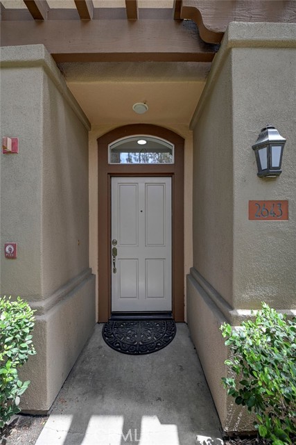 Detail Gallery Image 2 of 25 For 2643 Dietrich Dr, Tustin,  CA 92782 - 2 Beds | 2 Baths