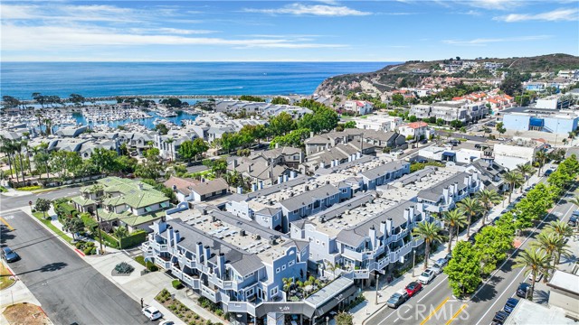 Detail Gallery Image 1 of 39 For 24582 Del Prado #201,  Dana Point,  CA 92629 - 2 Beds | 2/1 Baths