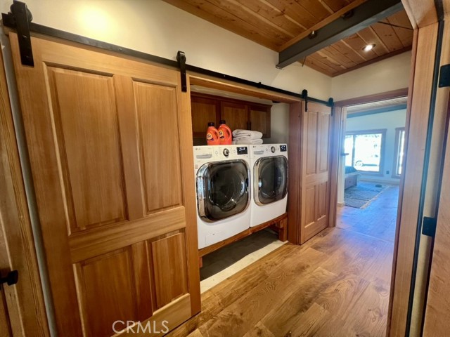 Image 17 of 28 For 20820 Elderberry Way