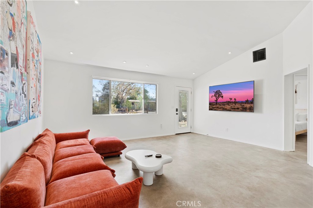 MLS #JT25260759 image #5