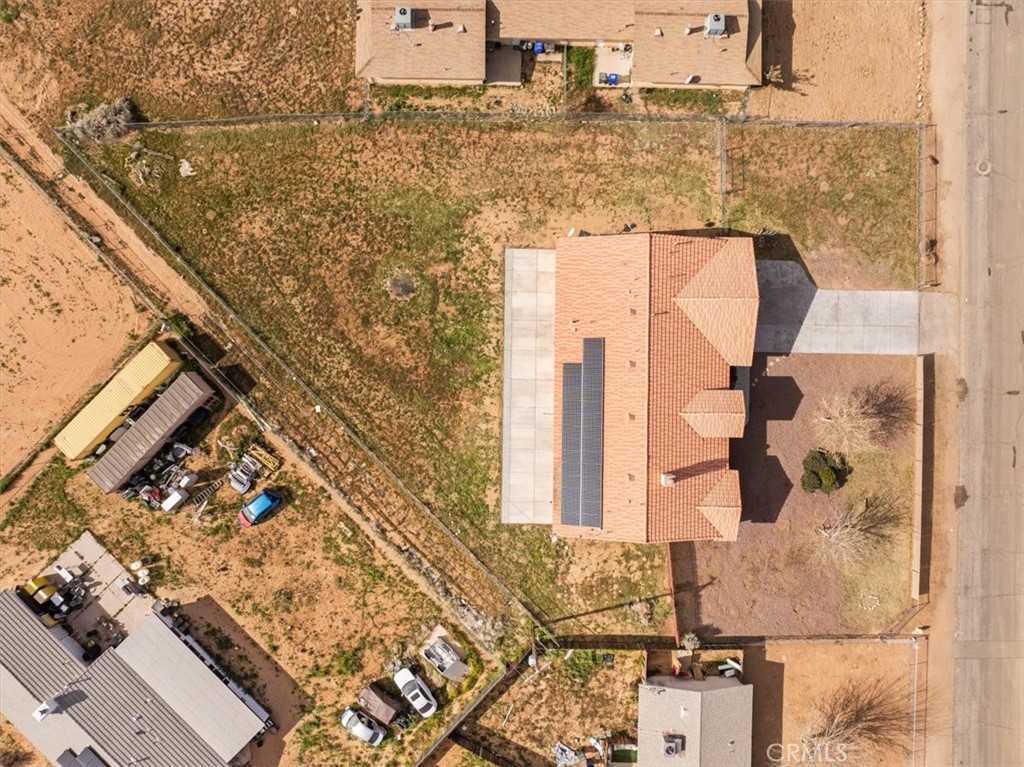 https://media.crmls.org/medias/ac8611c8-2ab6-4594-be1b-e00b1b05303d.jpg?preset=X-Large