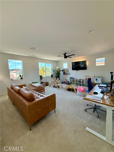 Detail Gallery Image 16 of 24 For 45187 via Vela, Temecula,  CA 92592 - 3 Beds | 2/1 Baths