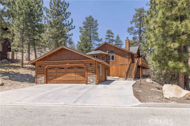 Detail Gallery Image 3 of 40 For 400 Sunrise Way, Big Bear Lake,  CA 92315 - 3 Beds | 3 Baths
