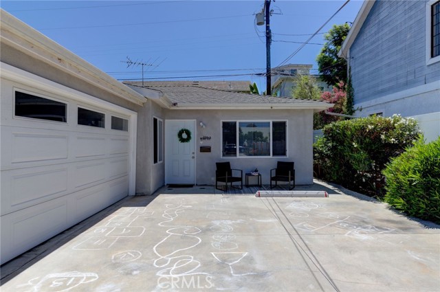 2216 Plant Avenue, Redondo Beach, California 90278, 5 Bedrooms Bedrooms, ,Residential,Sold,Plant,SB22217190