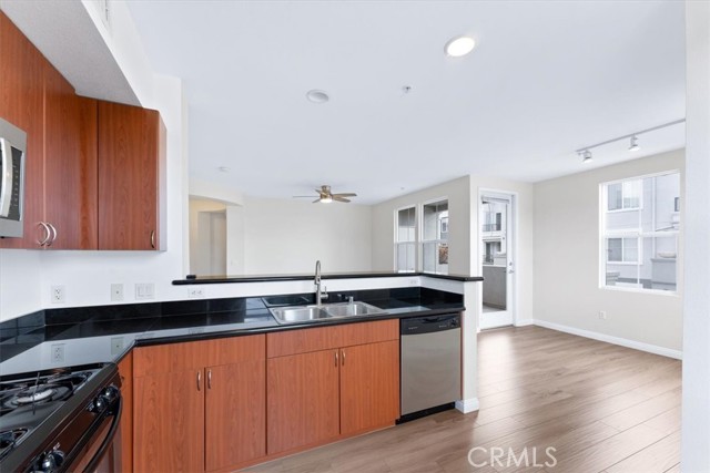 Detail Gallery Image 15 of 53 For 1801 E Katella #3051,  Anaheim,  CA 92805 - 2 Beds | 2 Baths