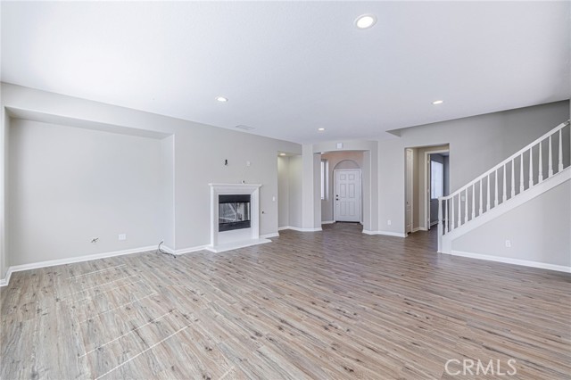 Detail Gallery Image 13 of 55 For 36425 Eveningside Dr, Palmdale,  CA 93552 - 5 Beds | 4 Baths