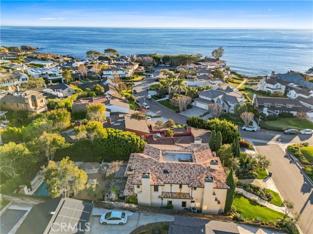 Detail Gallery Image 41 of 47 For 206 Driftwood Rd, Corona Del Mar,  CA 92625 - 4 Beds | 5/1 Baths