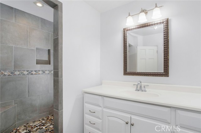 251 Avenida Del Mar, San Clemente CA: https://media.crmls.org/medias/ac87ff8c-cfe8-40b8-b96c-0b20e6c53b68.jpg