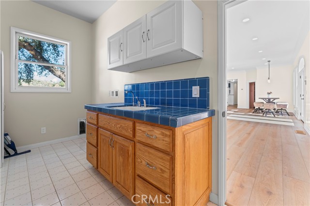 Image 28 of 44 For 30301 Oak Grove