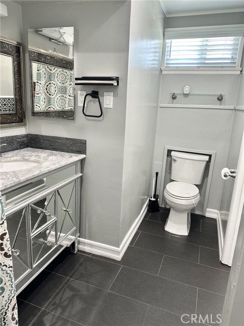 250 SONORA Street, Redlands CA: https://media.crmls.org/medias/ac885919-7acb-43de-a039-ba57b5ba4126.jpg