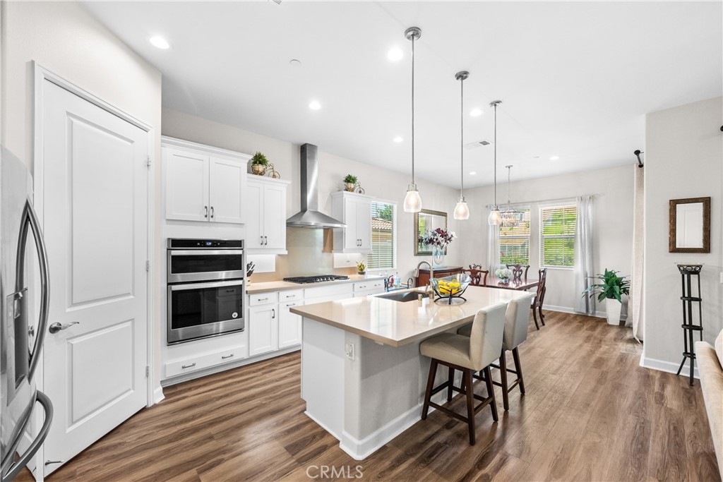 MLS #OC25159239 img 1