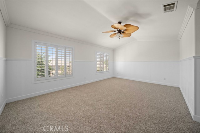 40225 Watford Way, Palmdale CA: https://media.crmls.org/medias/ac88def1-e236-4bc9-81ee-fd3944c89ba5.jpg