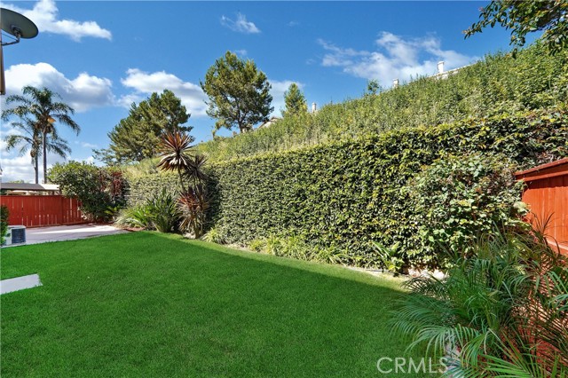 Detail Gallery Image 26 of 32 For 3 Rue Du Chateau, Aliso Viejo,  CA 92656 - 3 Beds | 2/1 Baths