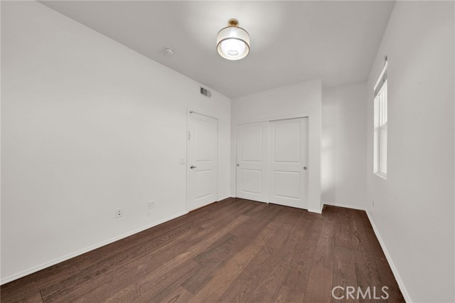 Detail Gallery Image 9 of 75 For 5450 Strand #202,  Hawthorne,  CA 90250 - 2 Beds | 2 Baths