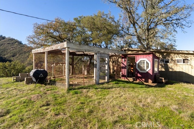 Detail Gallery Image 48 of 62 For 7975 Nacimiento Lake Dr, Paso Robles,  CA 93446 - 6 Beds | 3/1 Baths