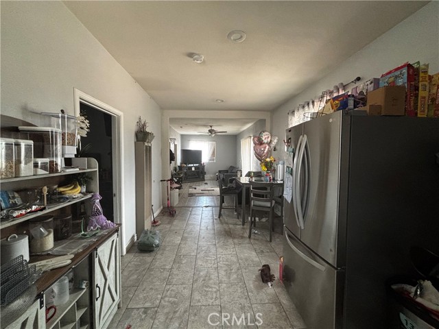 14980 Elm Street, Hesperia CA: https://media.crmls.org/medias/ac8b3622-b257-4b5b-9e02-aff7effcaf08.jpg