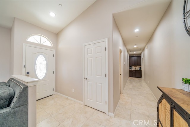13546 Rincon Road, Apple Valley CA: https://media.crmls.org/medias/ac8b7010-a5e5-4a5b-975b-0d32994854e0.jpg