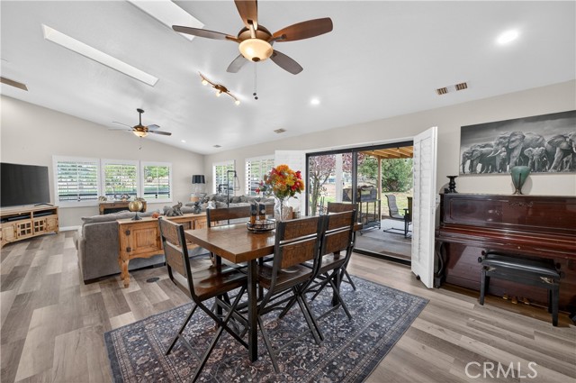 Detail Gallery Image 15 of 75 For 9902 Avenida Miravilla, Cherry Valley,  CA 92223 - 4 Beds | 2 Baths