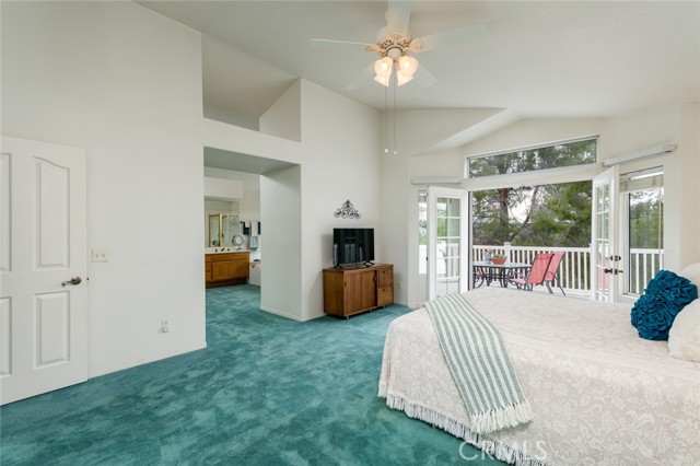 21714 Agajanian Lane, Saugus CA: https://media.crmls.org/medias/ac8c1ee0-c624-42cf-aaf2-317cba4f560c.jpg