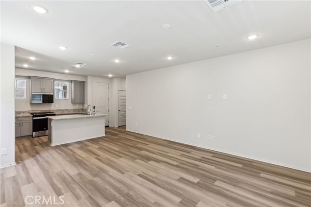 40367 Via jumara, Temecula CA: https://media.crmls.org/medias/ac8d3202-4afb-444f-aacc-d77652b98d25.jpg