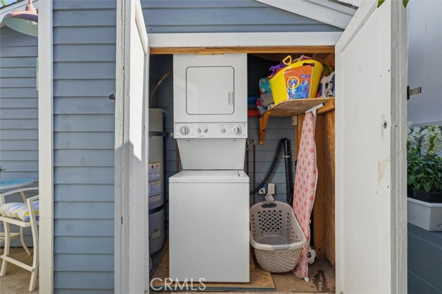 Detail Gallery Image 34 of 35 For 222 S Broadway, Redondo Beach,  CA 90277 - 2 Beds | 1 Baths