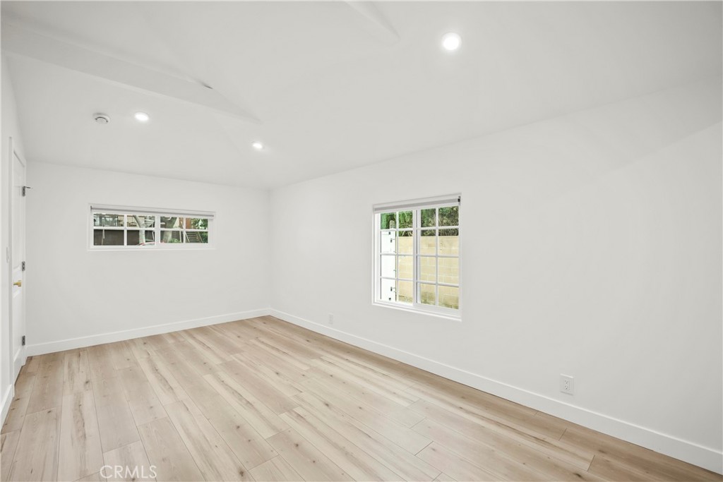 620 E Elmwood AvenueBurbank image #10
