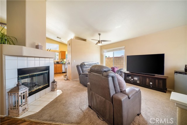 Detail Gallery Image 3 of 45 For 3224 Campbell, Rosamond,  CA 93560 - 4 Beds | 2 Baths