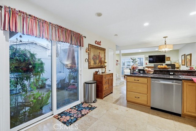 Detail Gallery Image 17 of 57 For 1111 Tustin Pines, Tustin,  CA 92780 - 2 Beds | 1/1 Baths