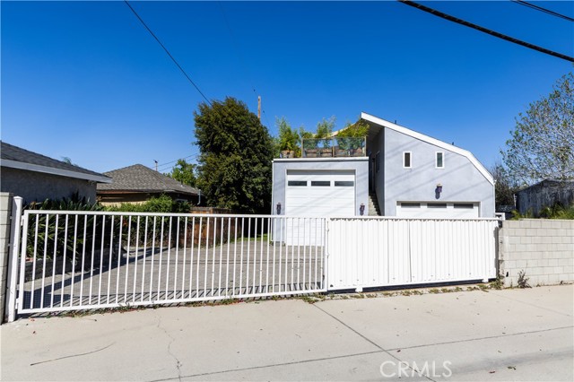 Detail Gallery Image 40 of 66 For 124 N Naomi, Burbank,  CA 91505 - 4 Beds | 3 Baths