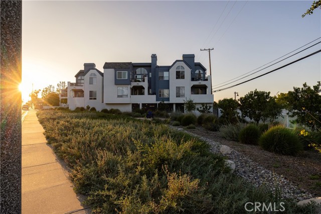 Detail Gallery Image 29 of 39 For 4713 E 4th, Long Beach,  CA 90814 - 2 Beds | 2 Baths