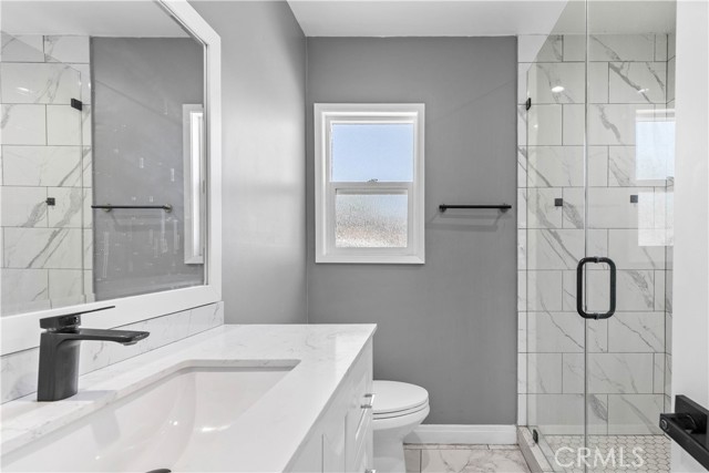 Detail Gallery Image 33 of 61 For 7700 Winnetka, Winnetka,  CA 91306 - 5 Beds | 3 Baths