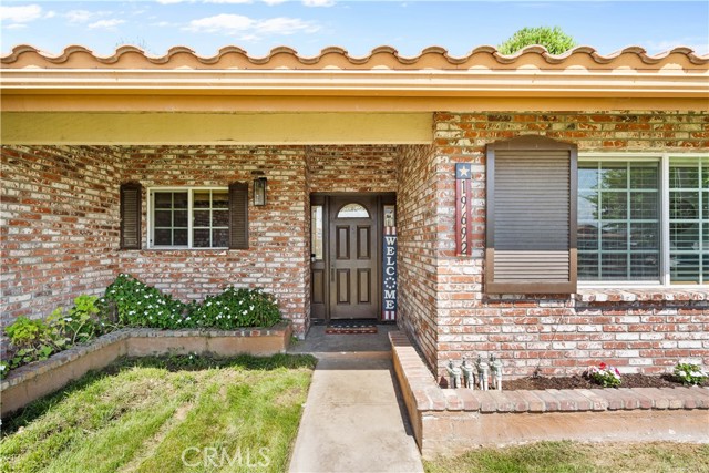 19692 Rowan Avenue, Rialto CA: https://media.crmls.org/medias/ac9096b6-b89c-4856-a5eb-f64b84db9810.jpg