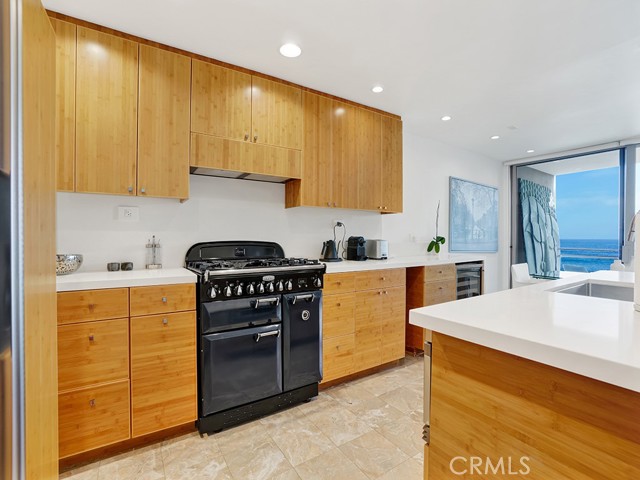 Detail Gallery Image 13 of 23 For 1585 S Coast #23,  Laguna Beach,  CA 92651 - 3 Beds | 2 Baths