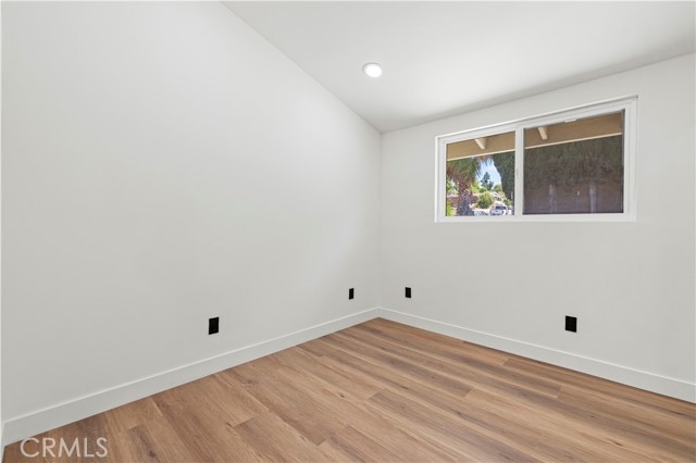 Detail Gallery Image 22 of 47 For 18718 Delight St, Canyon Country,  CA 91351 - 4 Beds | 2 Baths