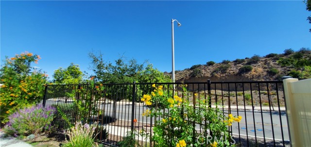 Detail Gallery Image 38 of 68 For 4247 Horvath St #107,  Corona,  CA 92883 - 3 Beds | 3/1 Baths