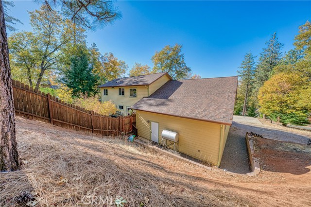 14274 Regina Way, Cobb CA: https://media.crmls.org/medias/ac922db8-c513-40da-a23d-9ec5454b8b4e.jpg