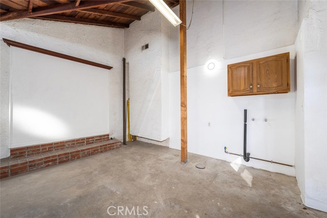 Detail Gallery Image 35 of 53 For 11371 Garden Grove Bld, Garden Grove,  CA 92843 - 2 Beds | 1 Baths