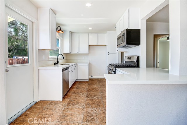 Detail Gallery Image 10 of 28 For 4250 via San Jose, Riverside,  CA 92504 - 3 Beds | 1 Baths