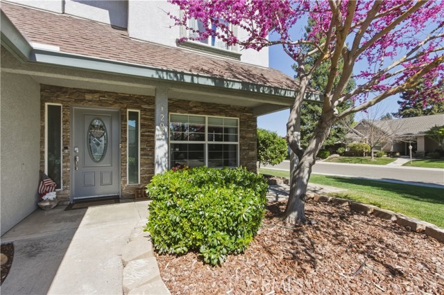 Detail Gallery Image 3 of 30 For 1201 W Donna, Merced,  CA 95348 - 4 Beds | 2/1 Baths